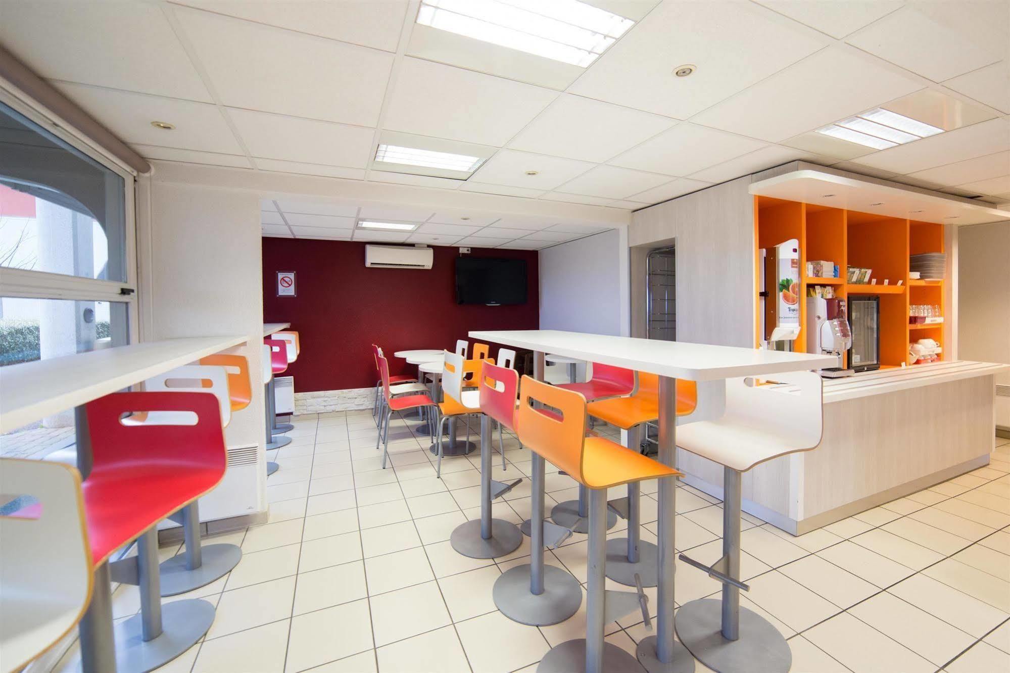 Premiere Classe Toulouse Ouest -Blagnac Aeroport Exterior foto